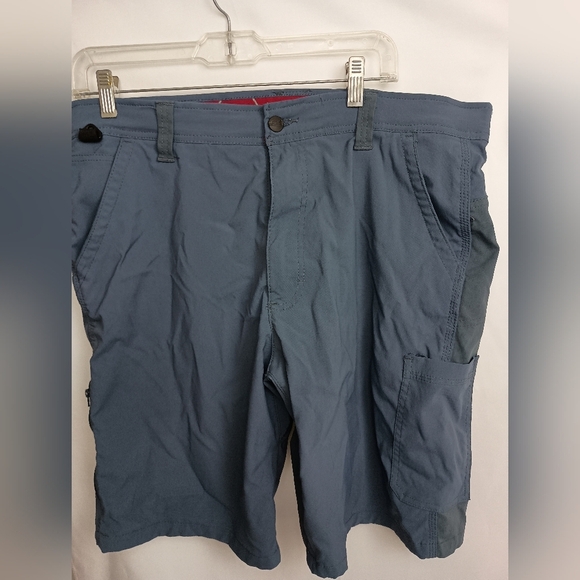2/$30 WRANGLER Men's Blue Cargo Nylon Summer Shorts (#1,529) - Picture 1 of 13